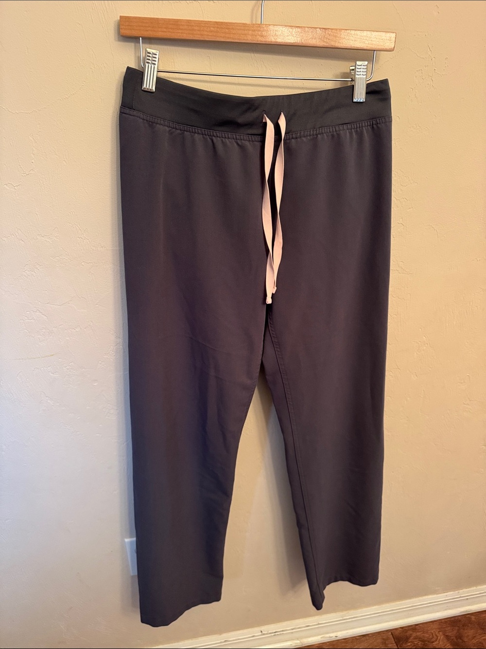Figs Women's Livingston Scrub Pants